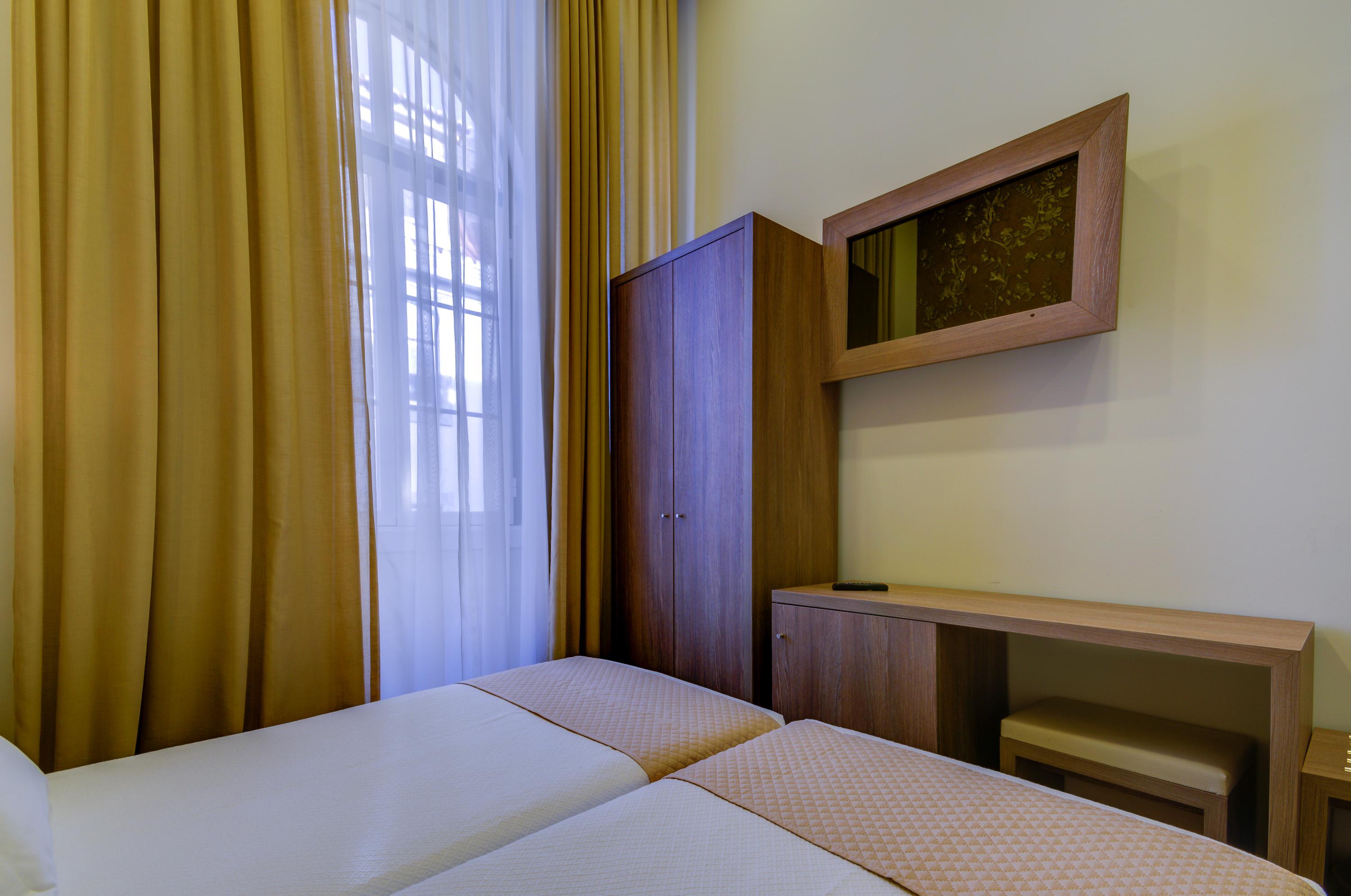 Rossio Hotel 2*
